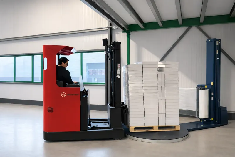 Warehouse logistics